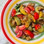 Saucisses sautées aux courgettes 0