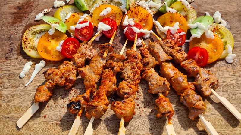 recettes béninoises brochettes de mouton mariné à l'arachide chanchanga