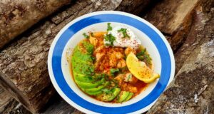 Soupe au poisson et à la viande (Guinée équatoriale)