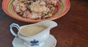 Poulet aux champignons à la normande