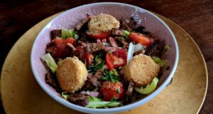 Salade au Chavignol frit