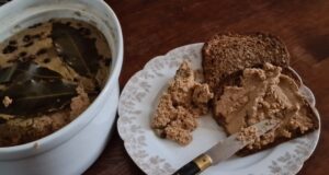 Terrine de foies de volaille au calvados